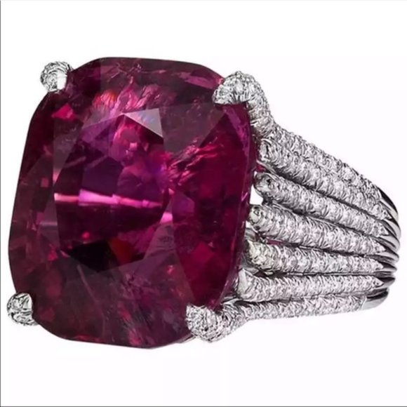 *New Women’s Vintage Silver Geometric Big Stone Red Zircon Ring - Picture 1 of 3